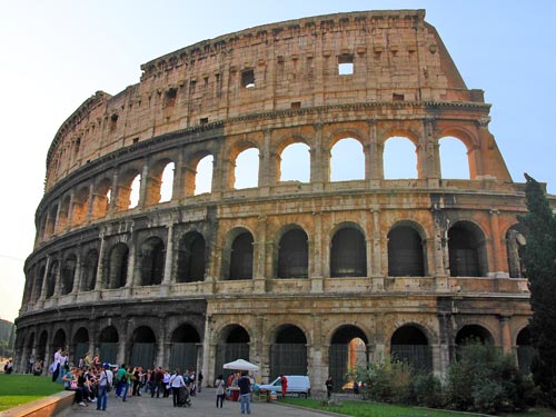円形闘技場「コロッセオ」－ローマの世界遺産 | 壁紙自然派 - 楽天ブログ