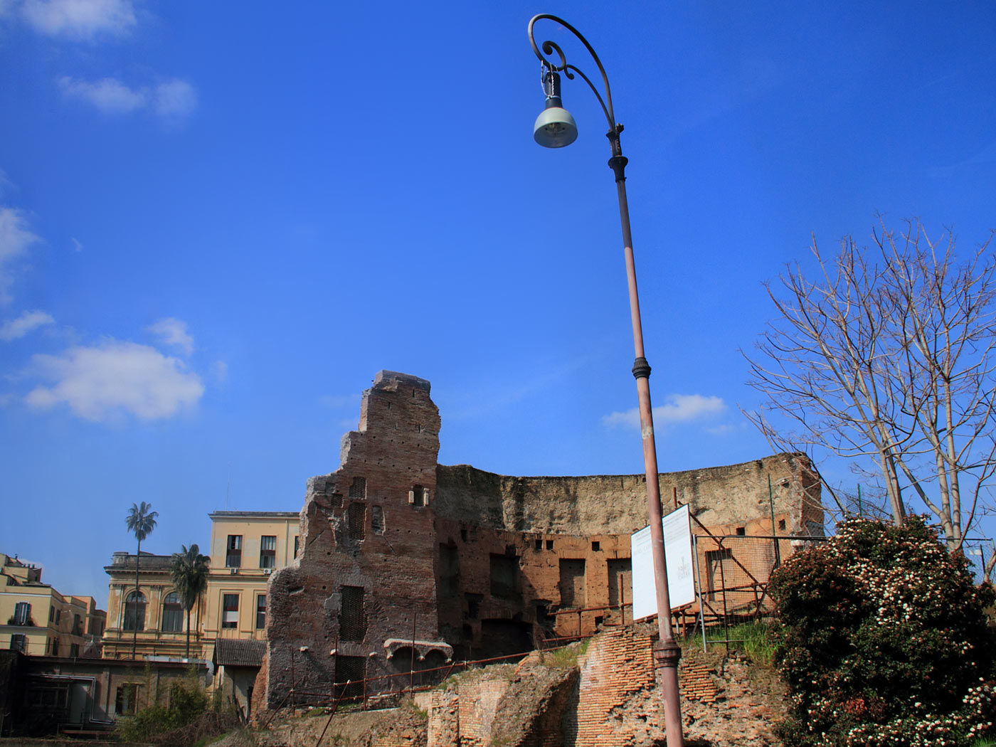 古代ローマのトラヤヌス浴場 壁紙自然派 楽天ブログ